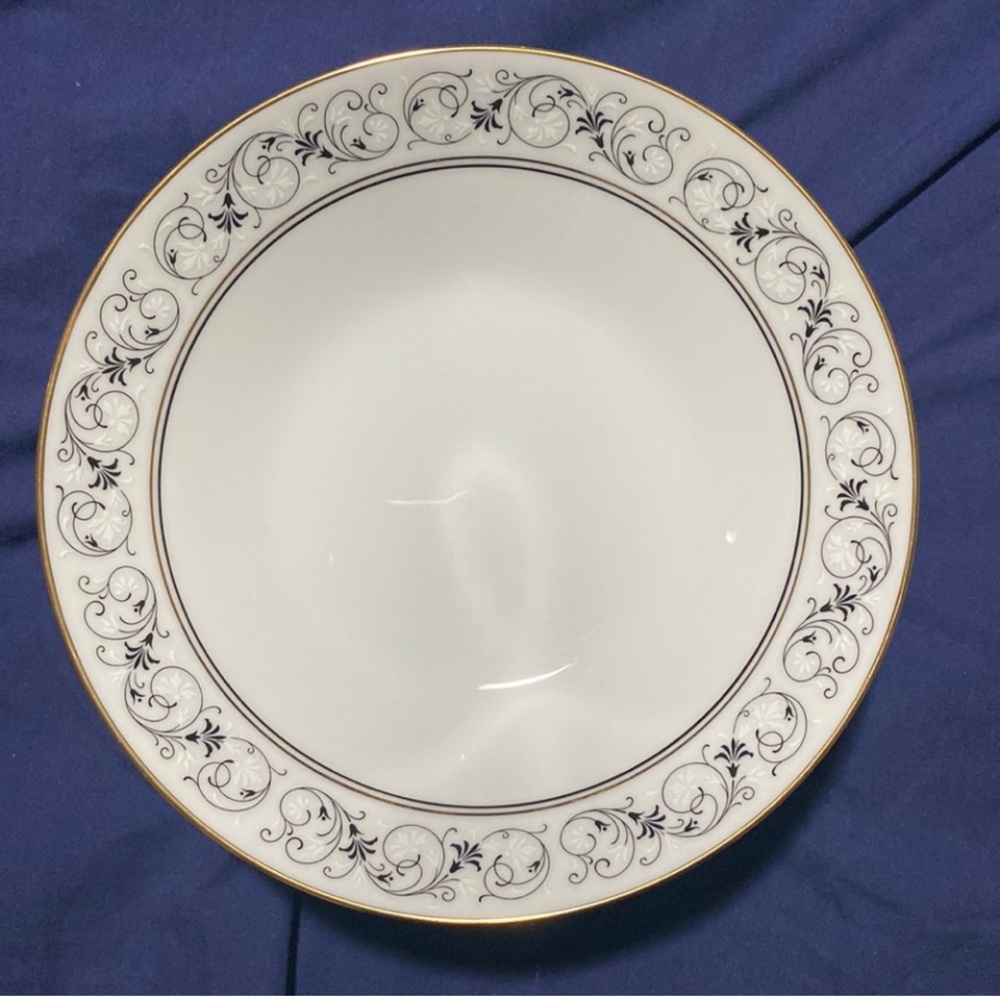 Like NEW - Noritake Bone Porcelain China - Set